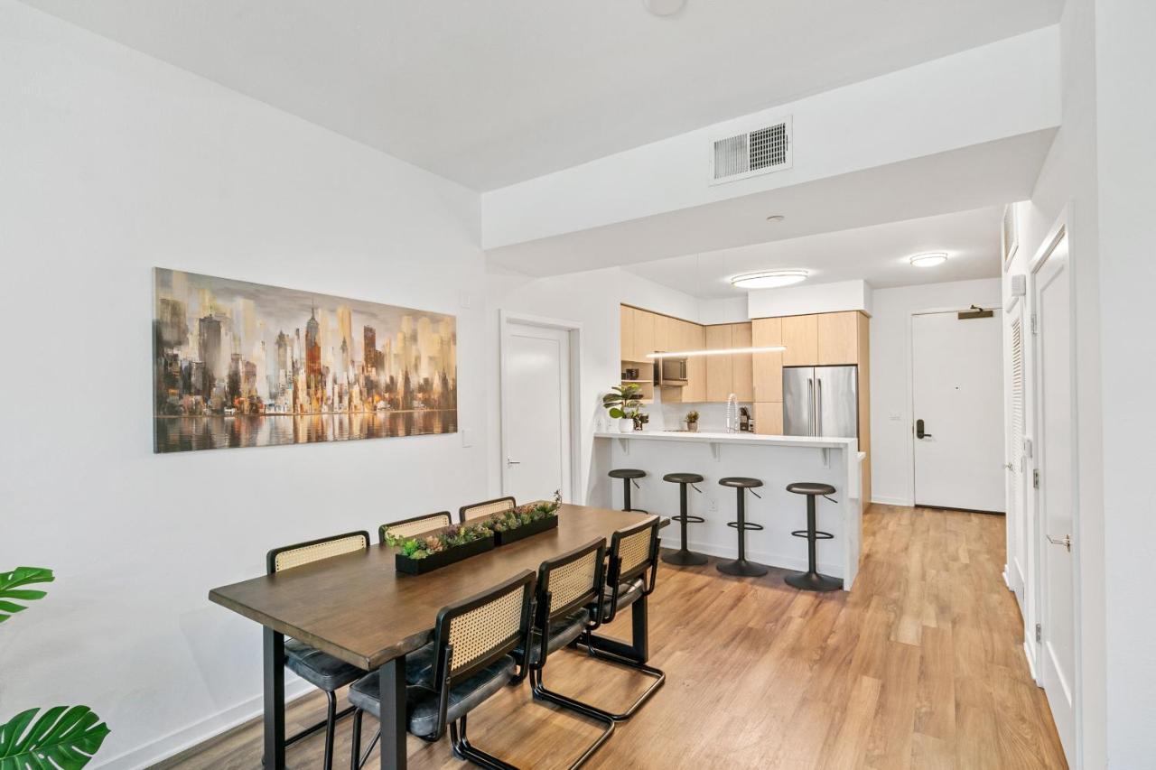 Beverly Grove Chic City Oasis 2 Bedroom Apt With Den 138 Λος Άντζελες Εξωτερικό φωτογραφία
