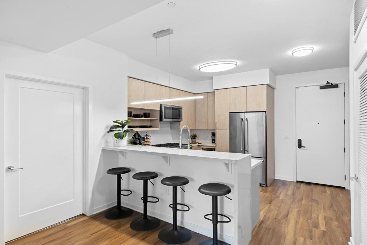 Beverly Grove Chic City Oasis 2 Bedroom Apt With Den 138 Λος Άντζελες Εξωτερικό φωτογραφία