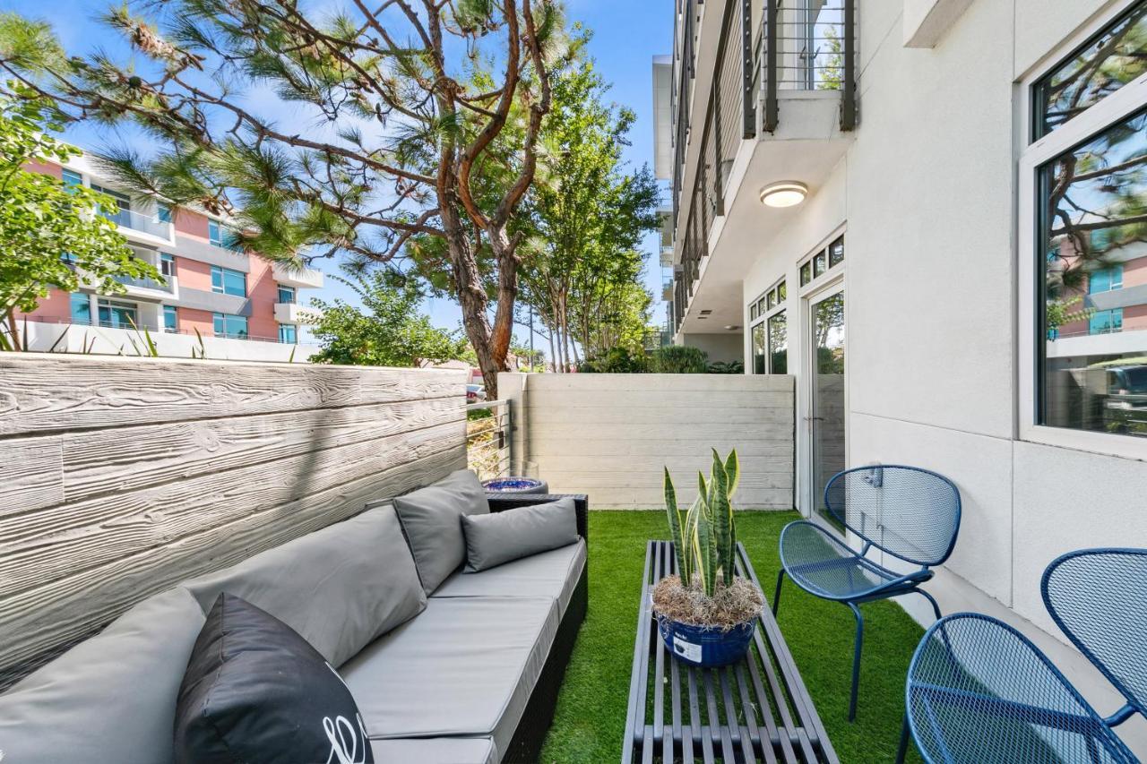 Beverly Grove Chic City Oasis 2 Bedroom Apt With Den 138 Λος Άντζελες Εξωτερικό φωτογραφία
